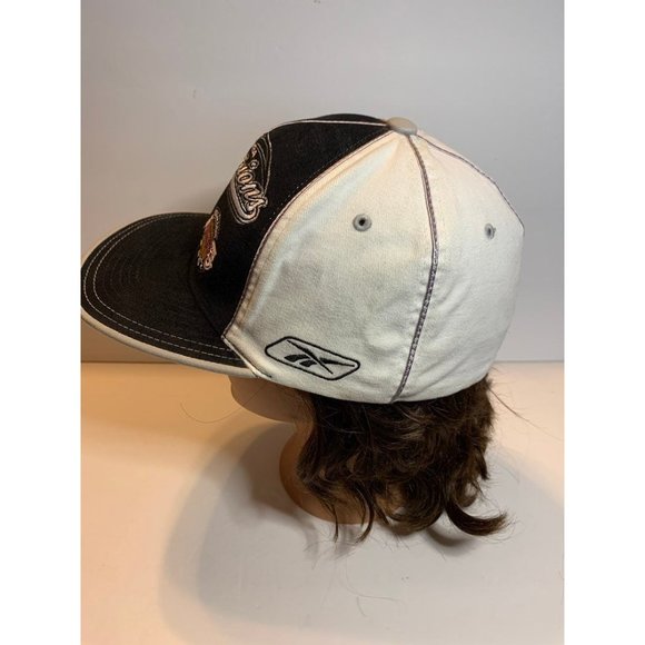 Los Angeles Lakers NBA 2002 Champions Official Reebok Fitted Cap Hat - Size 9 - Picture 11 of 12